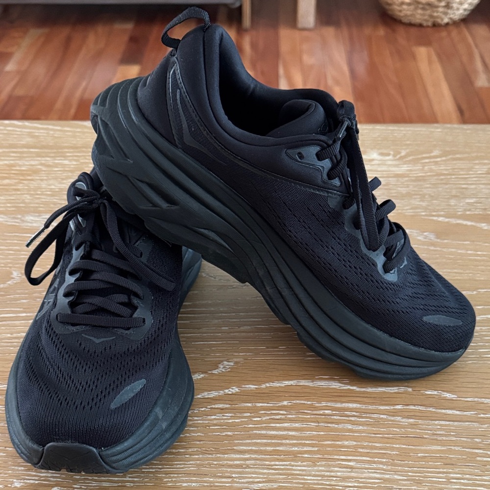 Men's Black Hoka Bondi 8 Athletic Shoes